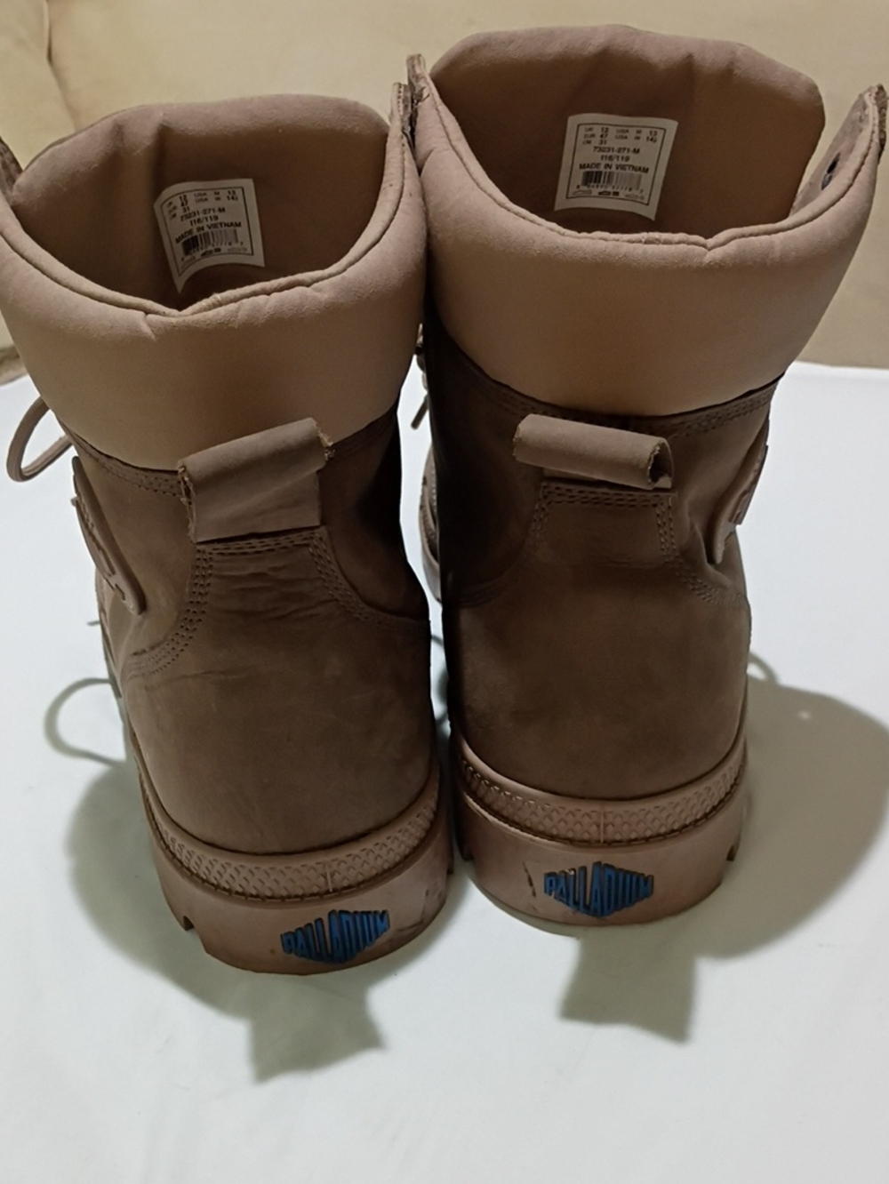 NWT.Men's Brown Lace-Up High-Top Boots - Picture 6 of 11